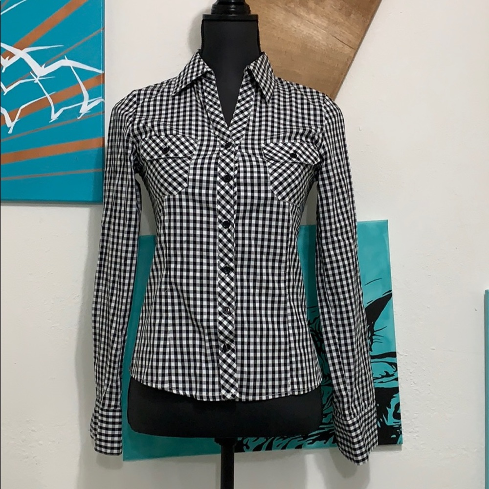 Papaya black and white gingham button up S